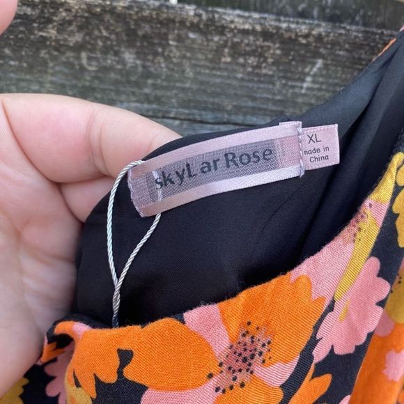 Skylar Rose Retro Floral One Shoulder Romper | XL - Picture 4 of 7